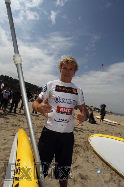 Kevin Langeree wins the SUP race at Mondial Du Vent