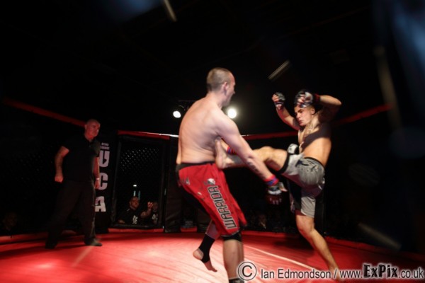 mma bout at battle in the bay7 