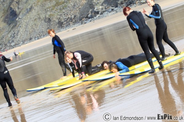 surf lessons for SKA members